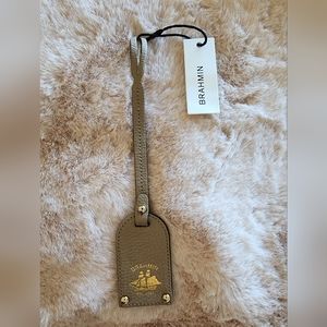 STOCKING STUFFER Brahmin Monogram Tag Purse Luggage Charm Tassel DUNE/Black